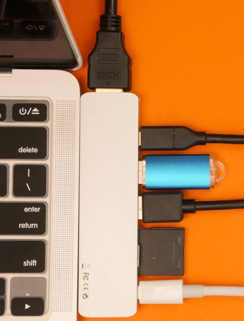 Does The USB Hub Include Any Additional Features Like LED Indicators Or Surge Protection?
